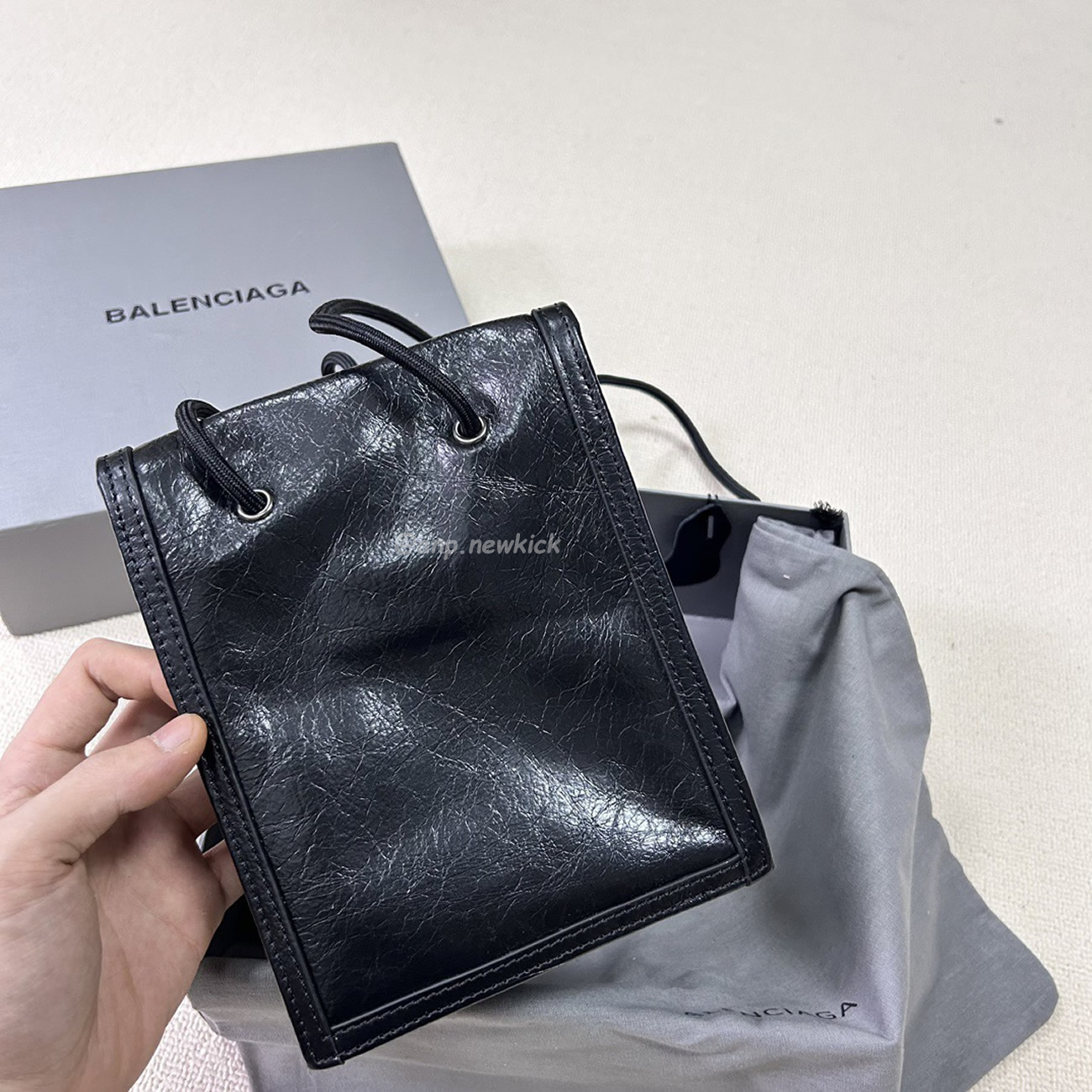 Balenciaga Explorer Arena Cracked Leather Messenger Bag Black (2) - newkick.app